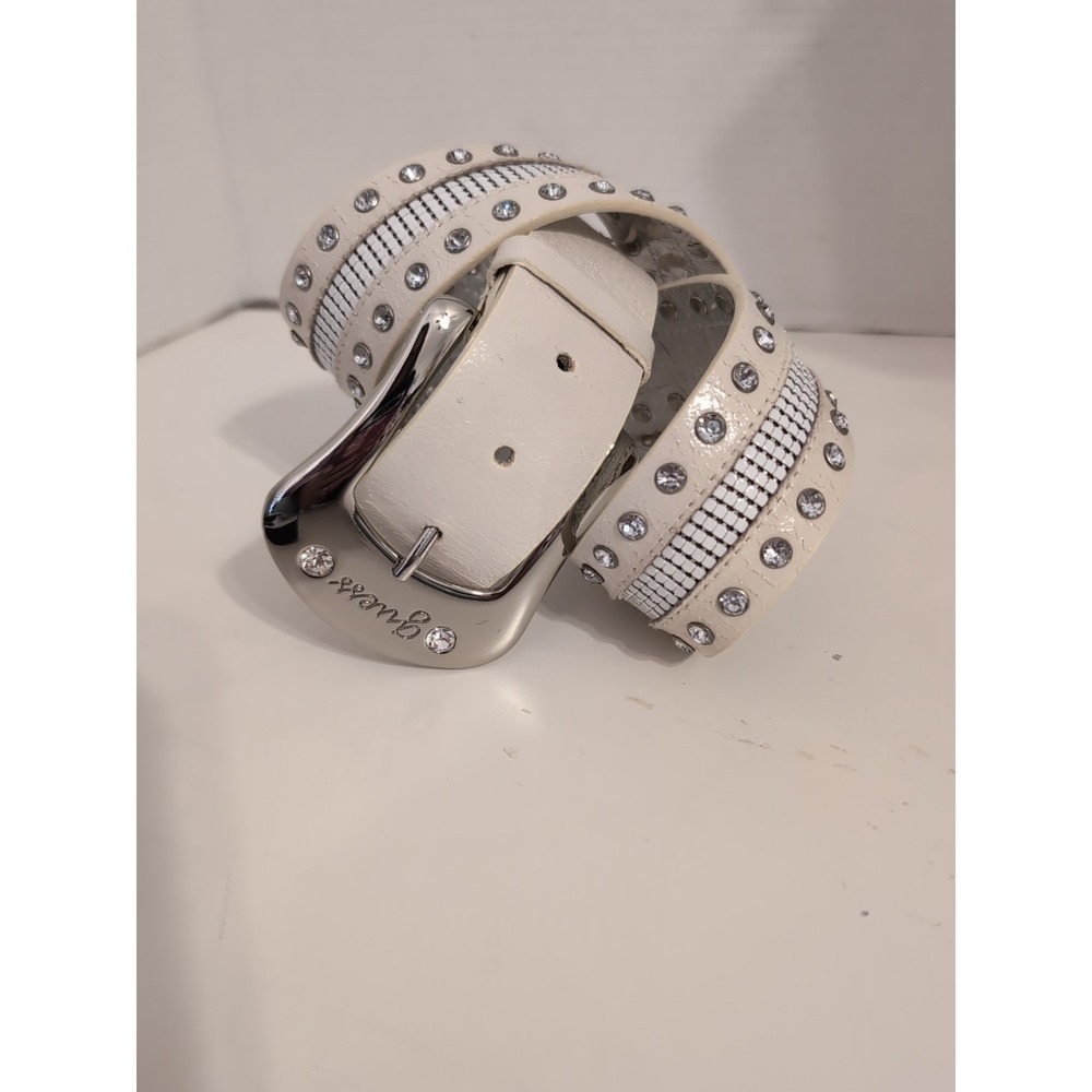Guess Off-White‎ Belt With Rhinestones And Detailing Silver Buckle Small 40"